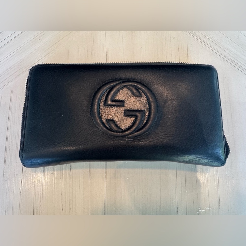 🛍️HP🛍️AUTHENTIC GUCCI👜 Soho Pebbled Leather Zip Around Long Wallet (Black) - Picture 2 of 15